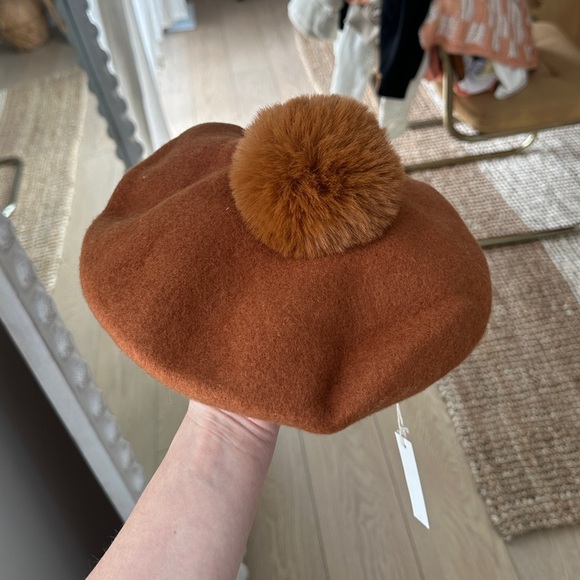 Madewell Accessories Madewell Pom Pom Beret Poshmark
